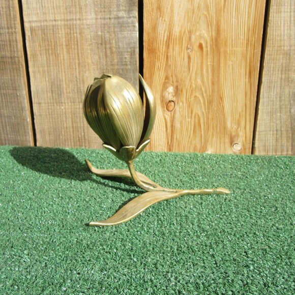 Vintage Brass Lotus Flower Ashtray 6 Removable Petals - Picture 4 of 7